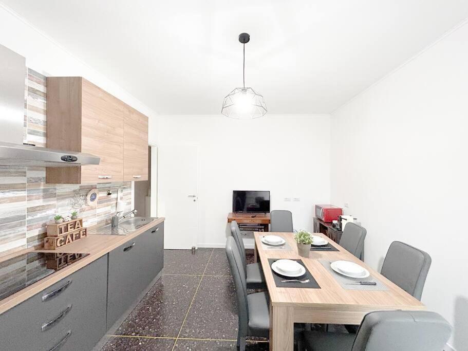 Free Parking - Elegante Casa Con Wifi -Smarttv Διαμέρισμα Σαβόνα Εξωτερικό φωτογραφία